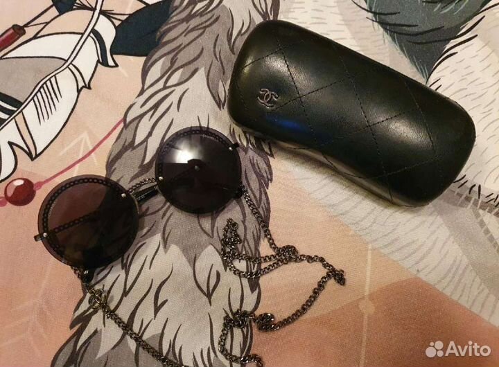 Солнцезащитные очки