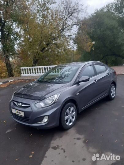 Hyundai Solaris 1.4 AT, 2011, 179 000 км
