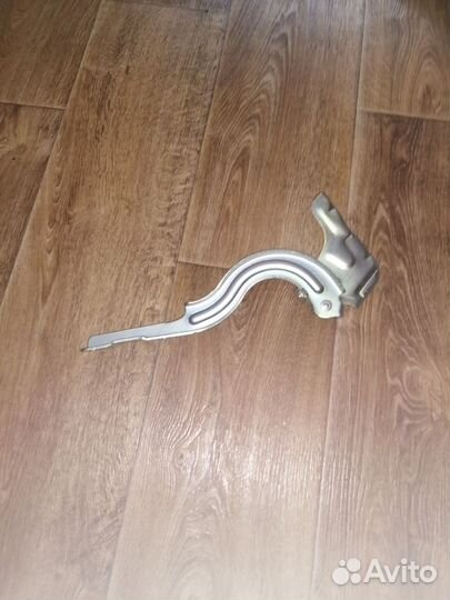 Петля капота Kia Rio