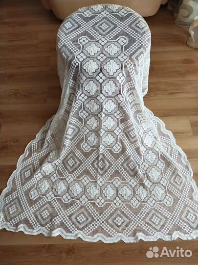Вязаная скатерть Германия