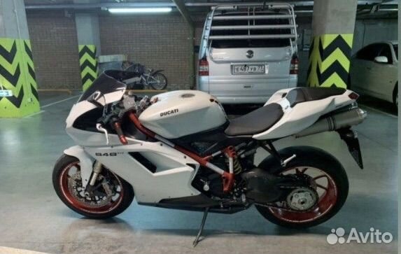 Ducati 848 evo