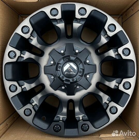 Диски Fuel R18 5x139.7 ET20 Dodge Ram 1500