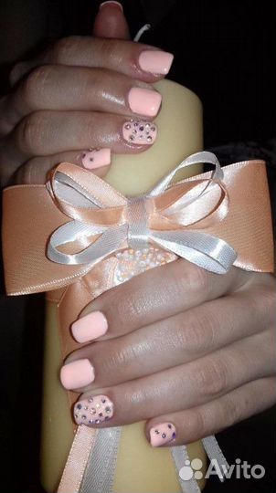 Маникюр, педикюр