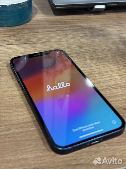 iPhone 12, 64 ГБ