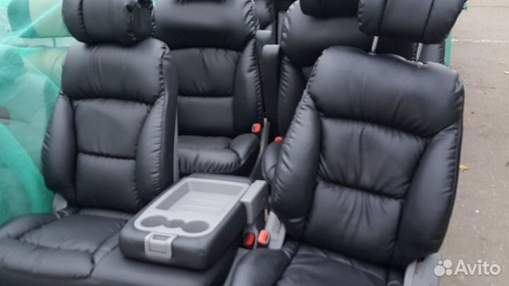 Гранд Старекс Н1 Сиденья третий ряд одиночные