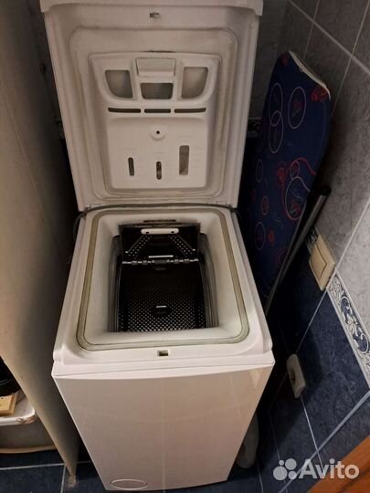 Стиральная машина с вертикальной загрузкой