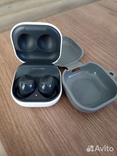 Беспроводные наушники samsung galaxy buds 2