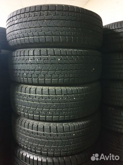 Yokohama Ice Guard G075 215/65 R17 99Q