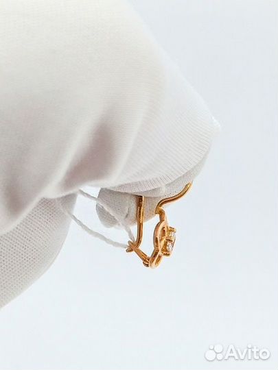 Серьги с синтетическим камнем Золото