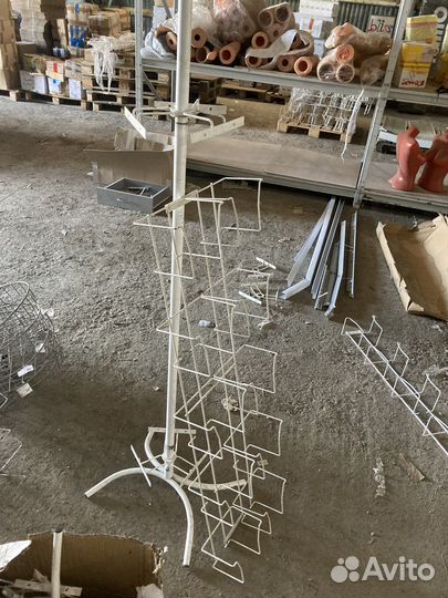 Стойки-стеллажи для печатной продукции