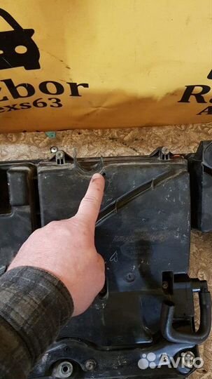 Корпус воздушного фильтра Ford Fusion 1.4 2007