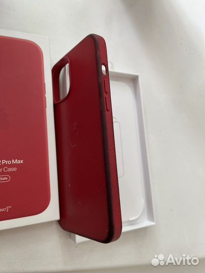 Оригинальный кожаный чехол на iPhone 12 Pro