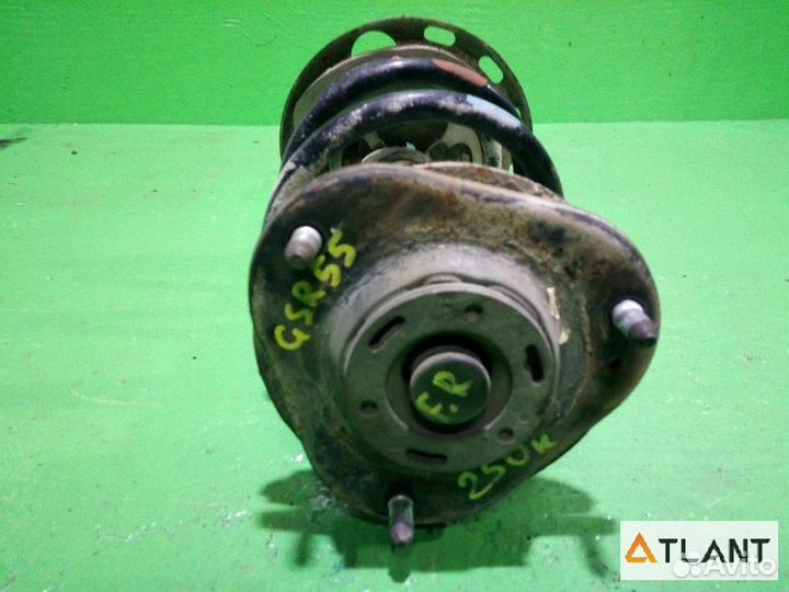 Стойка передняя правая toyota estima