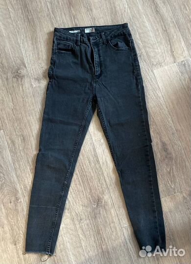 Джинсы женские