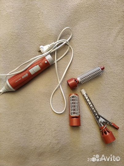 Фен-расческа