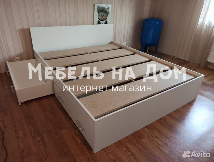 Кровать двухспальная