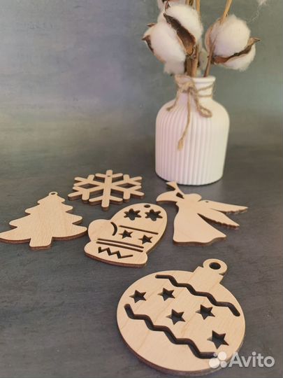 Деревянные елочные игрушки