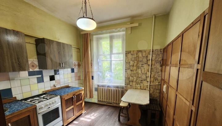 2-к. квартира, 46,5 м², 1/3 эт.
