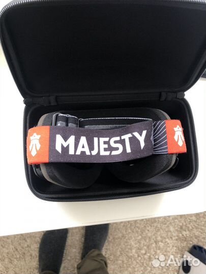 Горнолыжная маска majesty