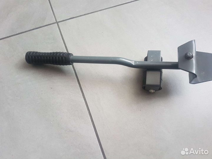 Рычаг для перемещения мебели