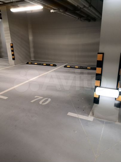 Машиноместо, 14 м²