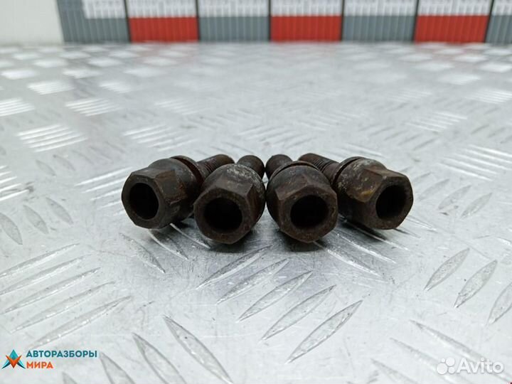 Болт колесный Peugeot 308 T7 2009 701601139B