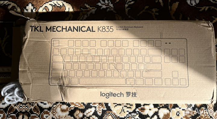 Игровая клавиатура Logitech K835