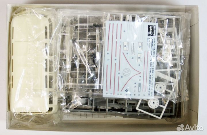 Hasegawa Volkswagen Type2 Micro Bus (1963)