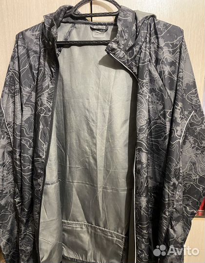 Ветровка demix