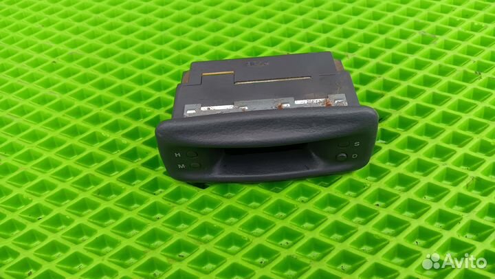 Штатные часы Daewoo Nexia 1995- 2008 г. в