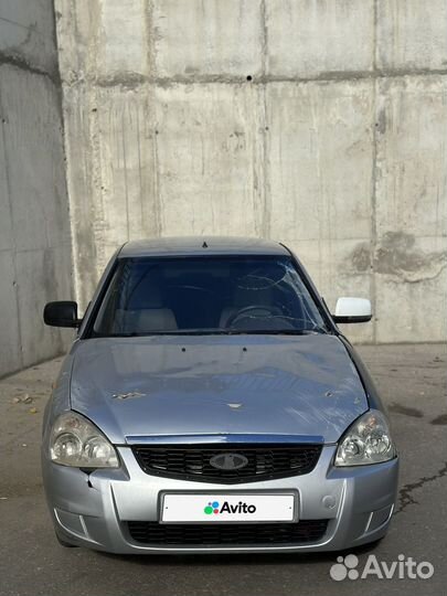 LADA Priora 1.6 МТ, 2011, битый, 178 000 км