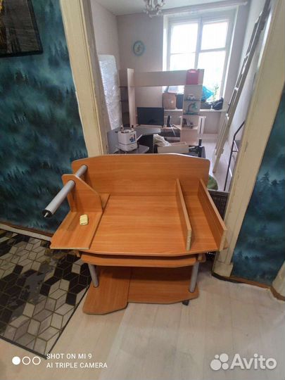 Компьютерный стол