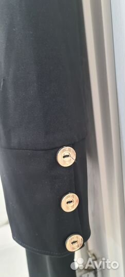 Костюм женский с брюками бу 54р,черный