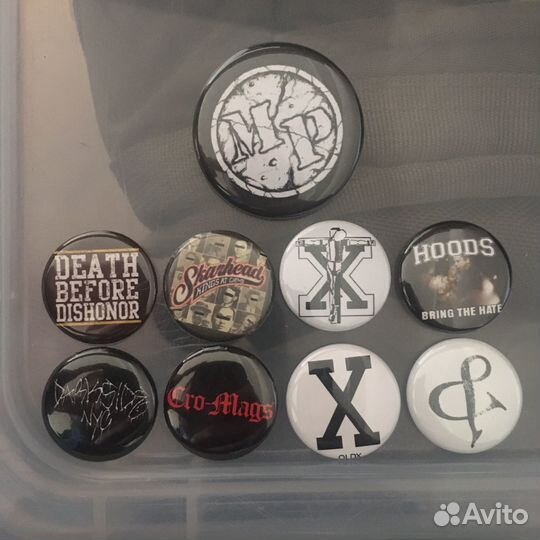 Значки (пины) хардкор групп