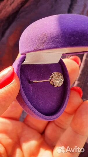 Кольцо с бриллиантами