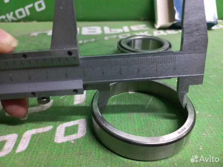 Подшипник передней ступицы Mitsubishi Lancer 1990