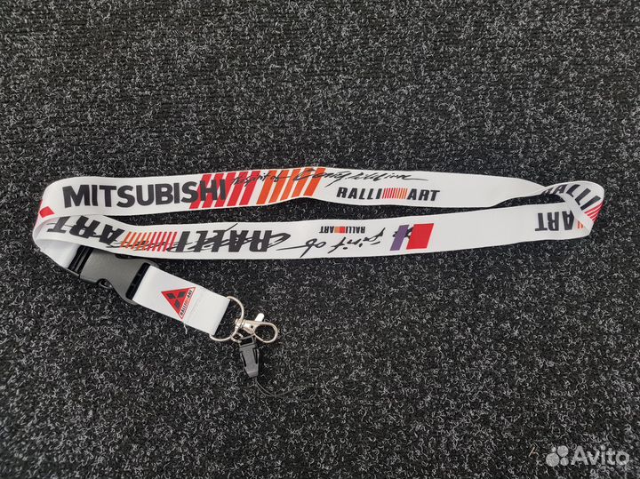 Шнурок Mitsubishi (Черный)