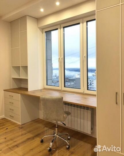 Рабочий стол угловой