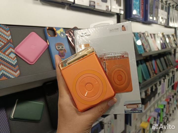 Яркий Power bank MagSafe для iPhone 10000 mAh