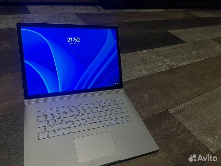 Игровой ноутбук Microsoft surface book 2 (gtx1060)