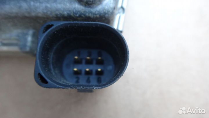 Дросельная заслонка Ауди А4 А6 А8 4.2 BVJ BBK