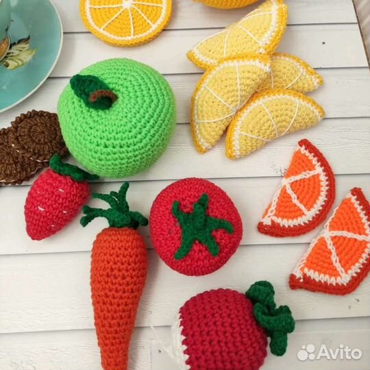 Вязаные фрукты, овощи и сладости