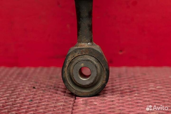 Амортизатор подвески передний Toyota Land Cruiser