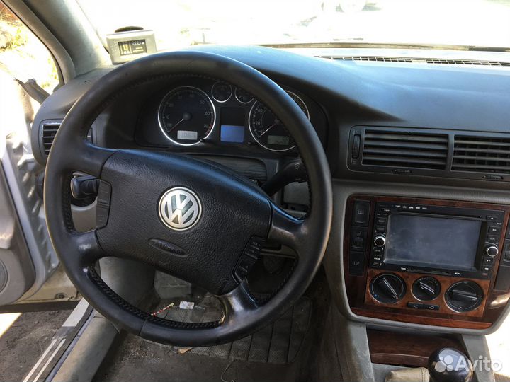 1 В наличии салон Volkswagen Passat B5+