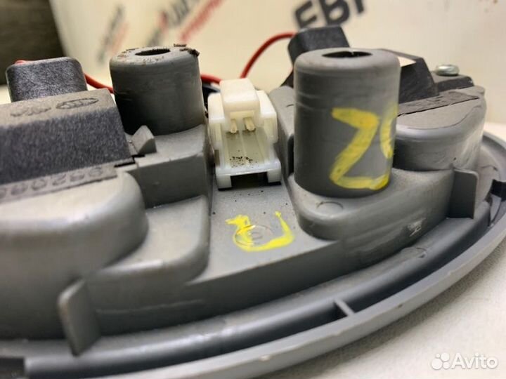 Плафон подсветки салона Chevrolet Lacetti седан