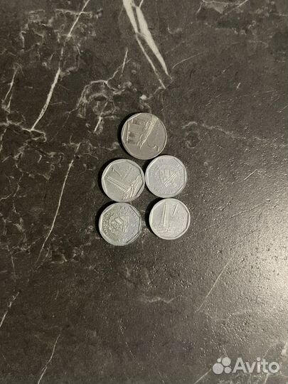 Монеты разных стран в коллекцию