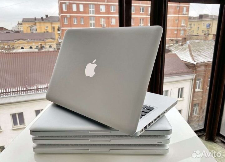 Ноутбук MacBook Pro 13