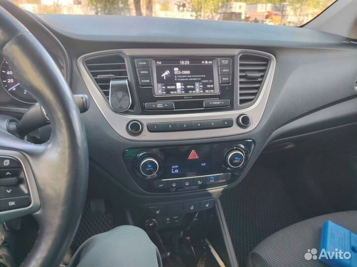 Hyundai Solaris 1.6 МТ, 2018, 257 252 км