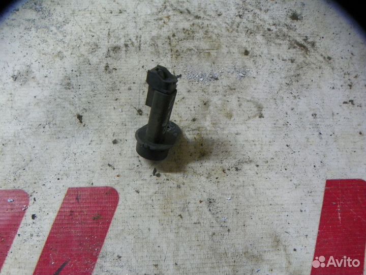 Выключатель концевой Hyundai Santa Fe