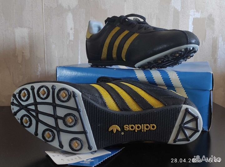 Новые муж. кроссовки adidas 2000 track original